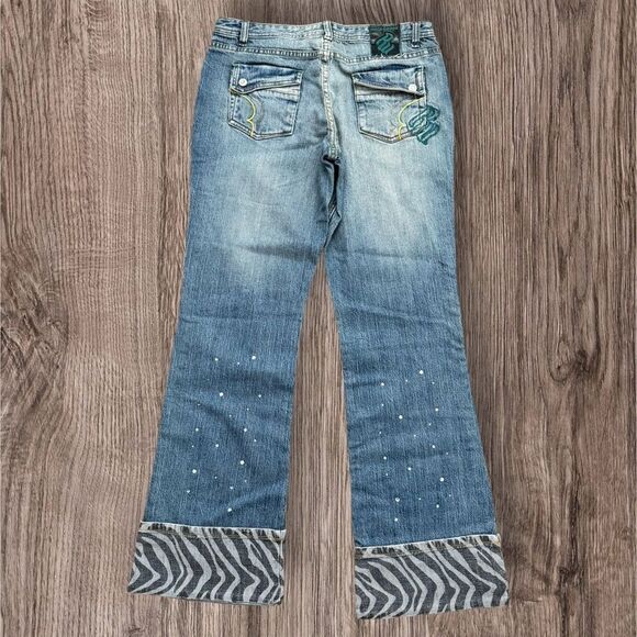 Rockawear Blue Flare Jeans Studded Legs and Zebra Cuffs Women’s Size 11 - Picture 2 of 8